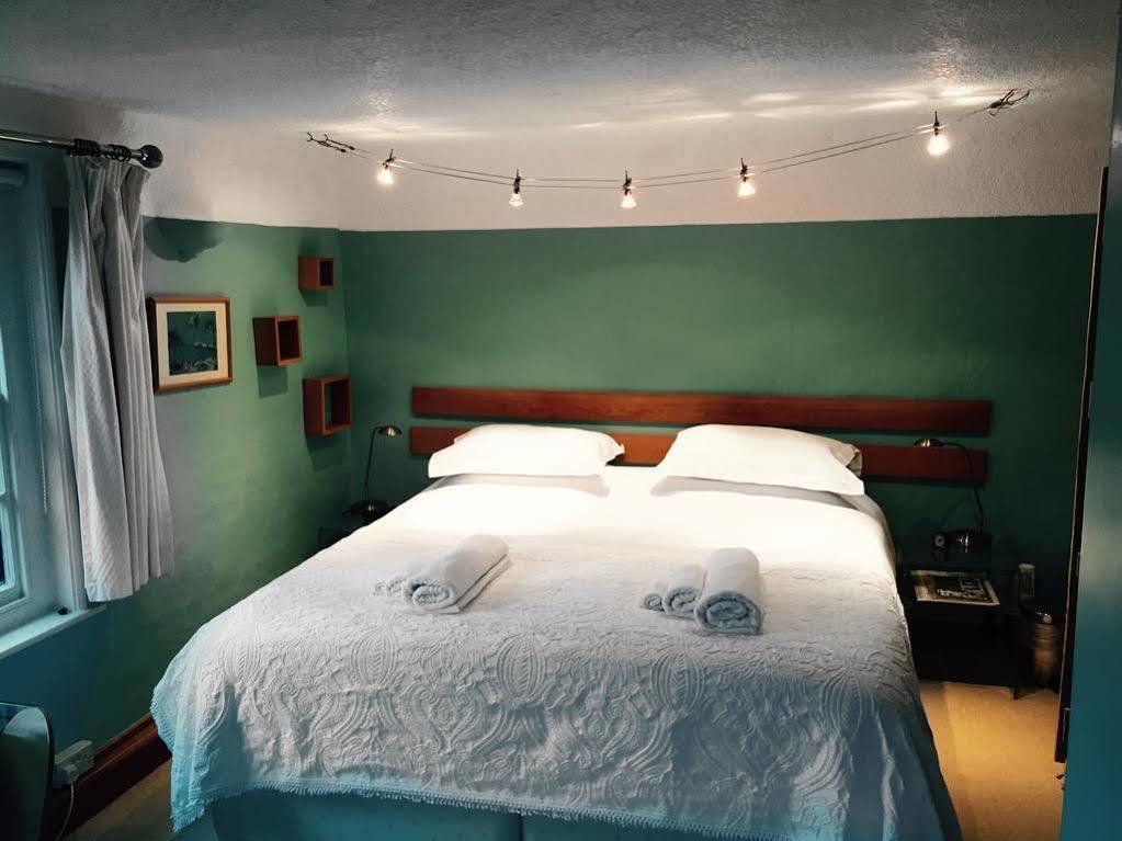 Bed and Breakfast The White House Takeley Exteriér fotografie