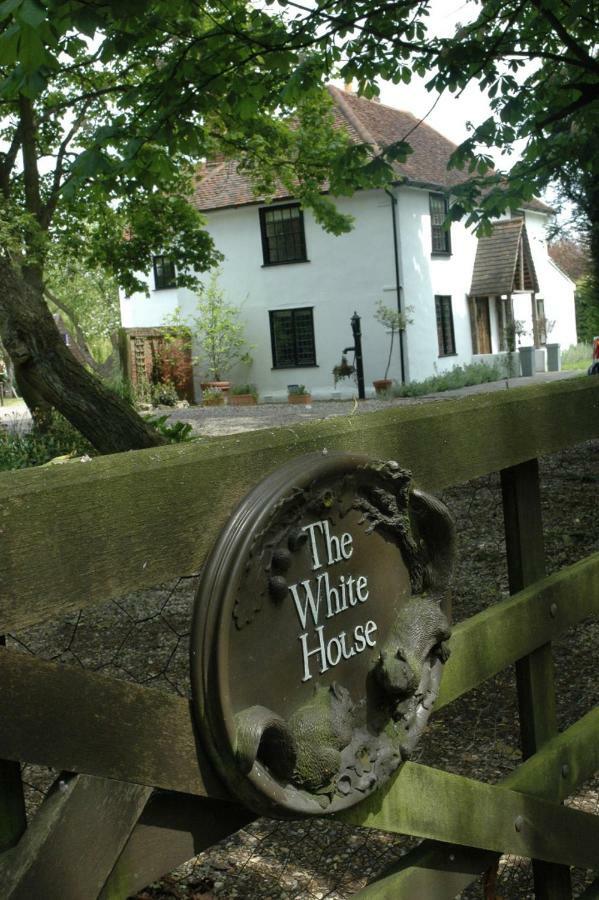 Bed and Breakfast The White House Takeley Exteriér fotografie
